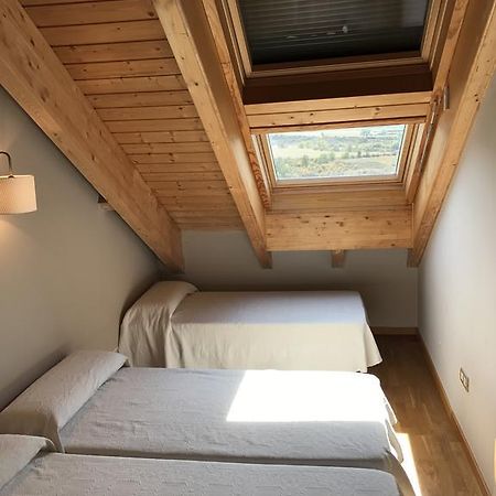 Atico Balcon De Jaca II Apartman Kültér fotó